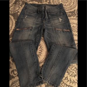 Women’s jeans